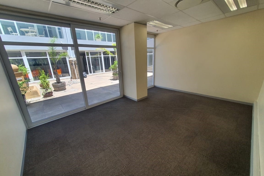 Commercial Property for Sale in Fairview Eastern Cape